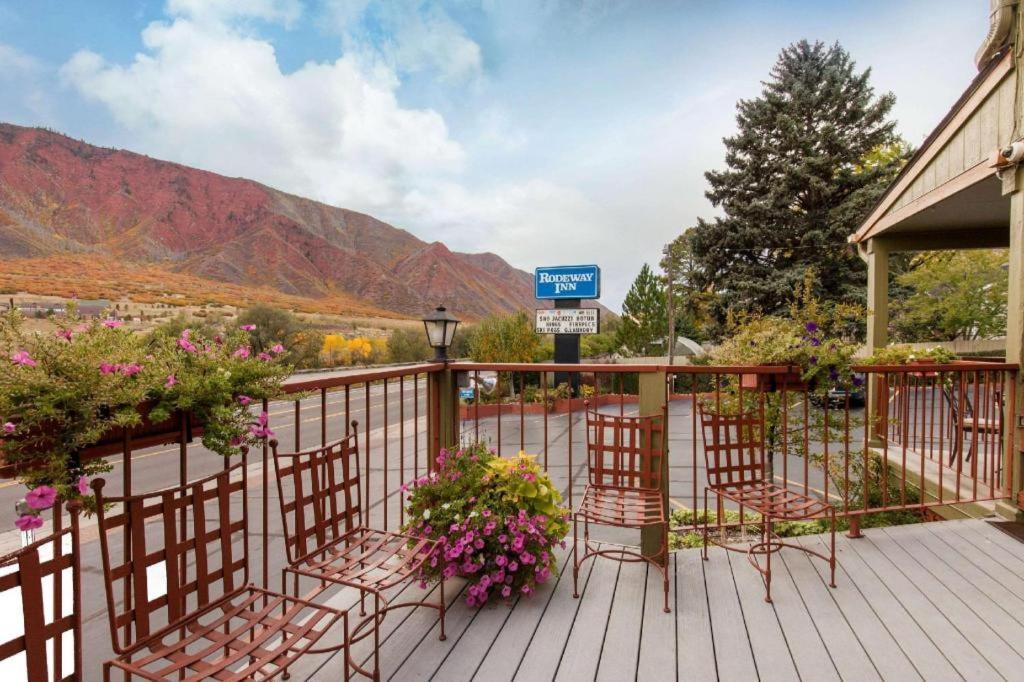 Rodeway Inn Glenwood Springs Exteriör bild
